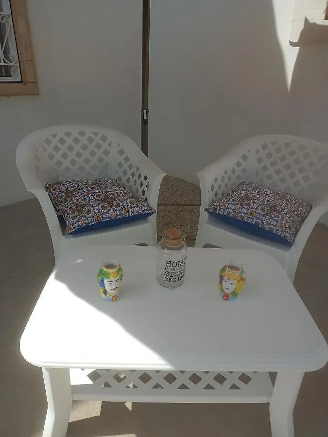 Apartment Hibiscus Siracusa Syracuse Italy