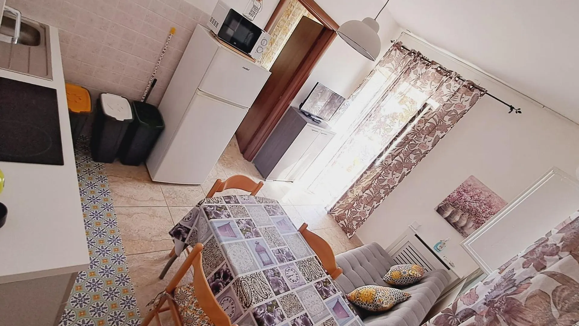 Apartment Hibiscus Siracusa Syracuse